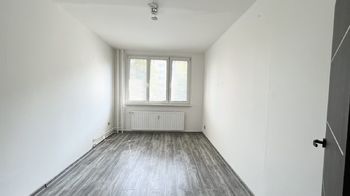 Ložnice - Prodej bytu 3+1 v družstevním vlastnictví 63 m², Ostrava