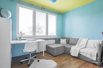 Dětský pokoj/pracovna. - Prodej bytu 3+1 v družstevním vlastnictví 78 m², Nová Včelnice
