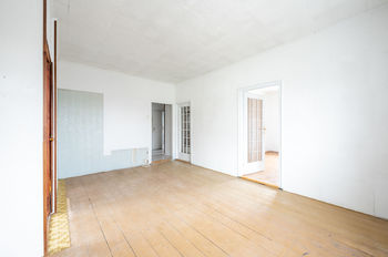 Prodej bytu 2+1 v osobním vlastnictví 67 m², Králův Dvůr