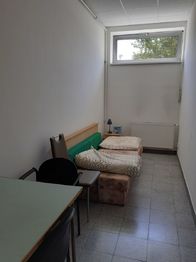 menší místnost - Pronájem jiných prostor 75 m², Litomyšl