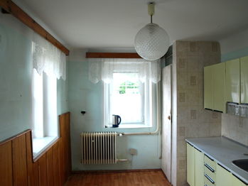 kuchyně přízemí - Prodej domu 200 m², Rozvadov
