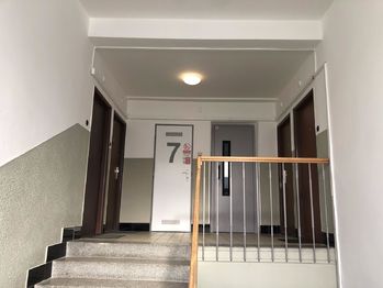 Pronájem bytu 1+1 v osobním vlastnictví 48 m², Praha 8 - Libeň