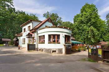 Restaurace Na tý louce zelený v Krči - Prodej bytu 1+kk v osobním vlastnictví 24 m², Praha 4 - Krč