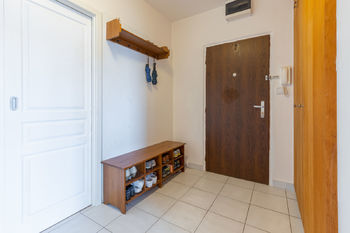 Prodej bytu 2+kk v osobním vlastnictví 60 m², Praha 9 - Střížkov