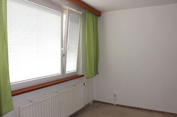 pokoj 2 - Pronájem bytu 3+1 v osobním vlastnictví 70 m², Olomouc