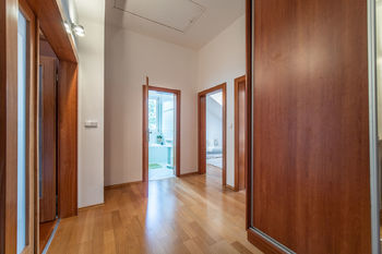 Prodej bytu 4+kk v osobním vlastnictví 112 m², Kamenice
