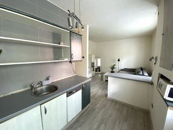 kuchyňský kout - Prodej bytu 2+1 v osobním vlastnictví 53 m², Plzeň