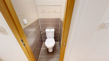 toaleta - Prodej bytu 3+kk v družstevním vlastnictví 71 m², Praha 4 - Hodkovičky