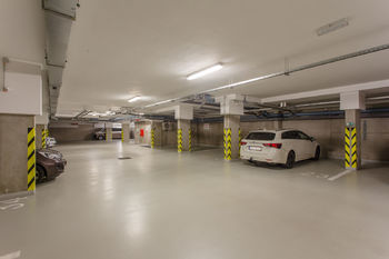 Parkovací stání - Prodej bytu 1+kk v osobním vlastnictví 39 m², Brno
