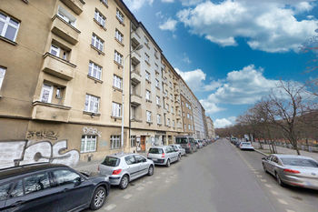 ulice Sekaninova - Prodej bytu 1+1 v osobním vlastnictví 41 m², Praha 4 - Nusle