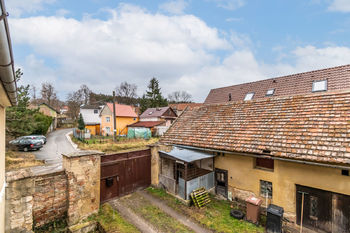 Pohled z terasy  - Prodej domu 178 m², Nelahozeves