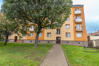 Prodej bytu 3+1 v osobním vlastnictví 83 m², Lovosice
