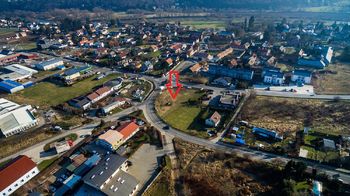 Prodej pozemku 1483 m², Lety