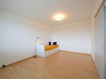 Pronájem bytu 1+1 v osobním vlastnictví 34 m², Praha 4 - Kamýk