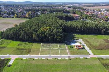 Prodej pozemku 852 m², Zruč-Senec
