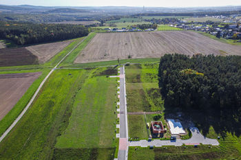 Prodej pozemku 852 m², Zruč-Senec