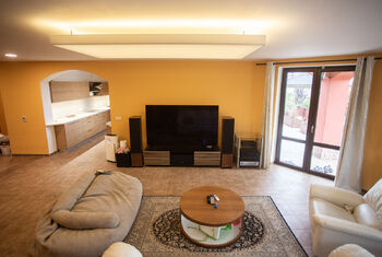 Obývací pokoj - Prodej domu 363 m², Jihlava