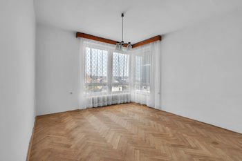Prodej bytu 3+1 v osobním vlastnictví 84 m², Hradec Králové