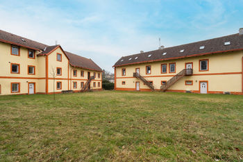 Prodej domu 355 m², Podlešín