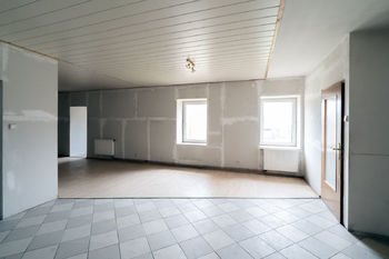 Prodej domu 1047 m², Dřetovice