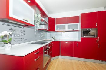  Obývací pokoj s kuchyňským koutem - Prodej bytu 2+kk v osobním vlastnictví 57 m², Praha 8 - Kobylisy