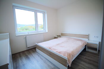 Pronájem bytu 2+kk v osobním vlastnictví 42 m², Jince