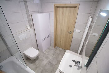 Pronájem bytu 2+kk v osobním vlastnictví 42 m², Jince