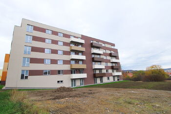 Pronájem bytu 2+kk v osobním vlastnictví 42 m², Jince