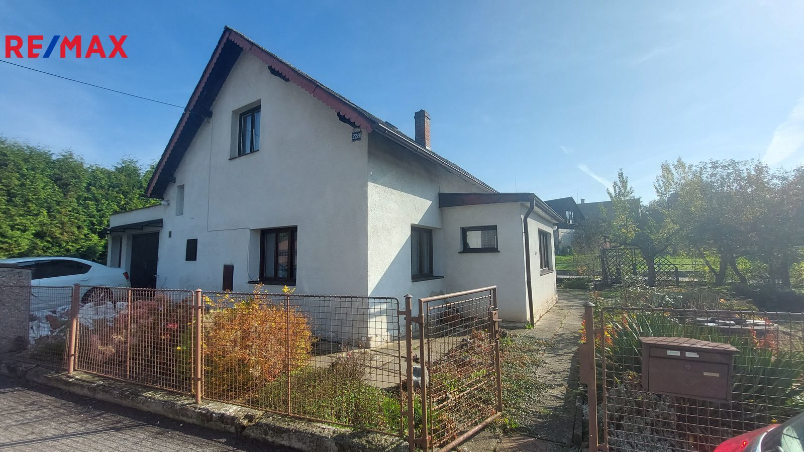 Prodej domu, 112 m2, Rovensko pod Troskami