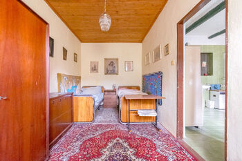 Prodej domu 255 m², Lišice