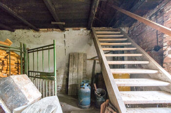 Prodej domu 255 m², Lišice