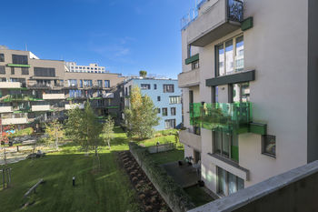 Prodej bytu 3+kk v osobním vlastnictví 77 m², Praha