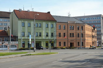 Senovážné náměstí - Pronájem obchodních prostor 92 m², České Budějovice 