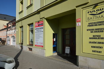 hlavní vstup do obchodu - Pronájem obchodních prostor 92 m², České Budějovice