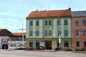 pronájem komerčních prostor - Pronájem obchodních prostor 92 m², České Budějovice