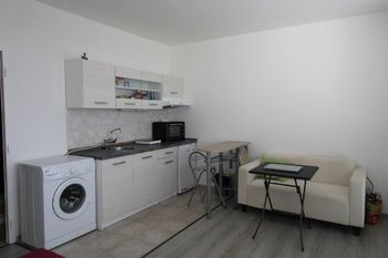 Pronájem bytu 1+kk v osobním vlastnictví 28 m², Praha 8 - Ďáblice