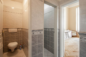 Toalety - Pronájem kancelářských prostor 77 m², Praha 1 - Nové Město
