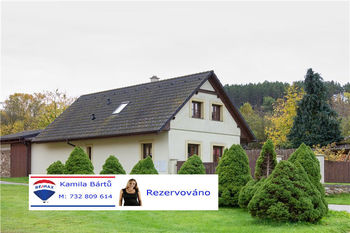 Prodej domu 200 m², Krty-Hradec