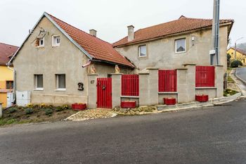 Prodej domu 253 m², Hrobčice
