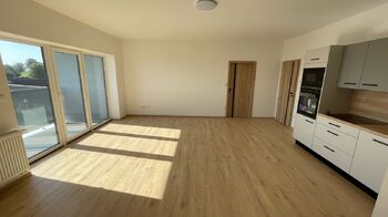 Prodej bytu 3+kk v osobním vlastnictví 81 m², Pelhřimov