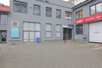 Pronájem obchodních prostor 145 m², Liberec (ID