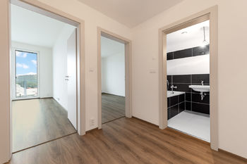 Prodej bytu 2+kk v osobním vlastnictví 49 m², Praha 9 - Vysočany