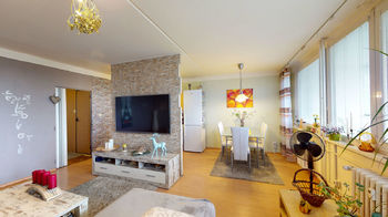 Obytná místnost - Prodej bytu 3+1 v osobním vlastnictví 100 m², Praha 9 - Horní Počernice