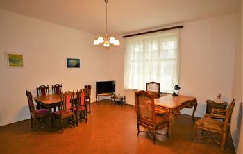 Obývací pokoj - Prodej bytu 2+1 v osobním vlastnictví 92 m², Ostrava