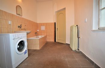 Koupelna - Prodej bytu 2+1 v osobním vlastnictví 92 m², Ostrava