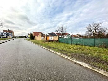 Prodej pozemku 1626 m², Rousínov