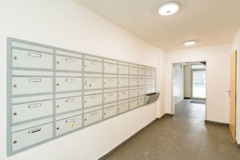 Prodej bytu 2+1 v osobním vlastnictví 36 m², Praha 9 - Střížkov