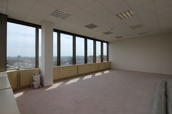 Pronájem kancelářských prostor 42 m², Praha 3 - Vinohrady