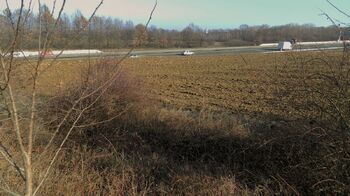 Trojúhelníkový pozemek u dálnice. - Prodej pozemku 29081 m², Říčany