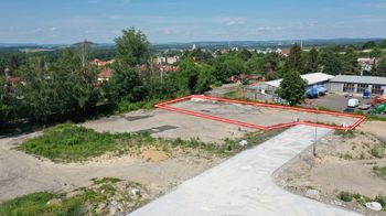 Pohled na pozemek - Prodej pozemku 1505 m², Roudnice nad Labem 